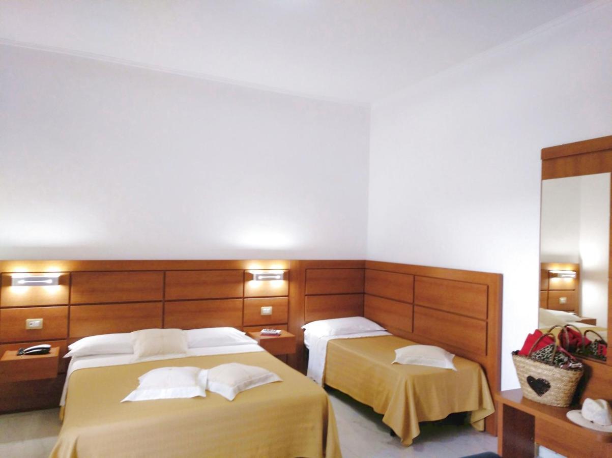 Villaggio Turistico La Mantinera - Hotel Praia a Mare Exteriér fotografie